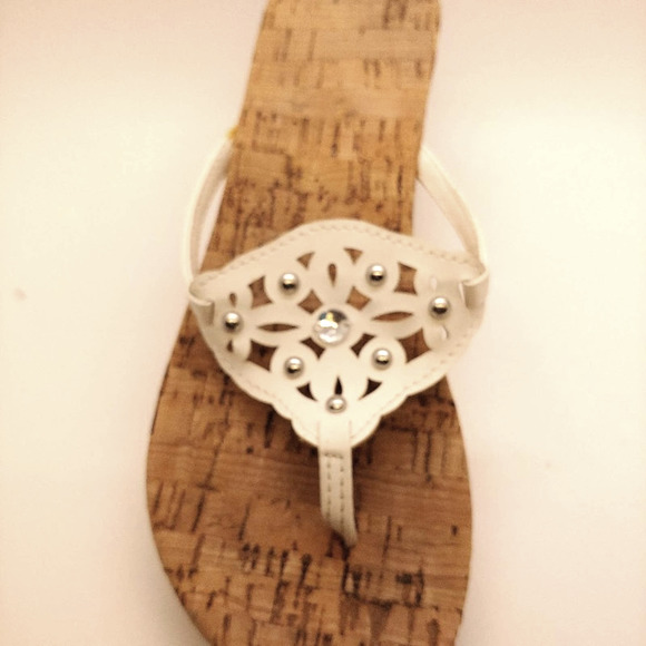 Size 7-8 Sandal Flip Flop Wedge Vegan Shoe White with Bling Glam - Picture 5 of 8